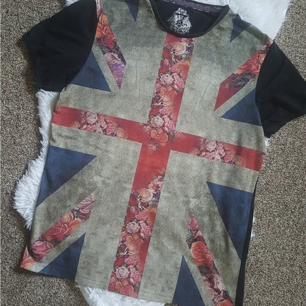 XIOS New York T-shirt Size 2L‎